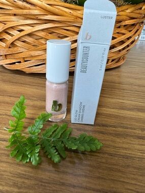 BeautyCounter | Luster | Lid Glow Cream Eye Shadow Liquid | Rose Gold | New NIB